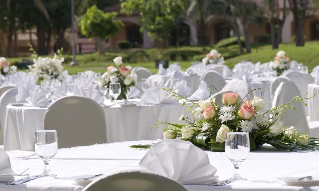 ดานัท อัล ไอน์ รีสอร์ท อัลอิน ภายนอก รูปภาพ Wedding reception