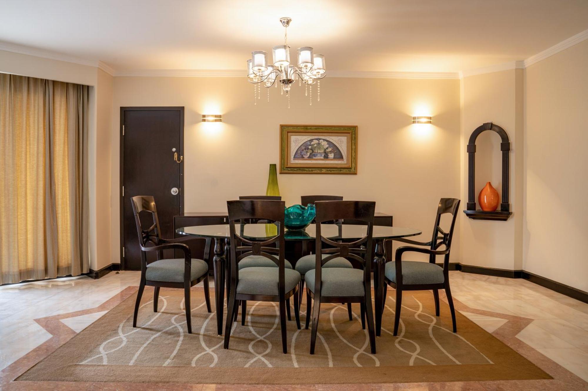 ดานัท อัล ไอน์ รีสอร์ท อัลอิน ภายนอก รูปภาพ A dining room
