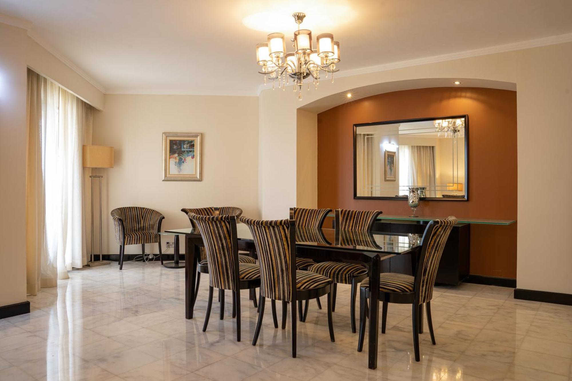ดานัท อัล ไอน์ รีสอร์ท อัลอิน ภายนอก รูปภาพ A dining room