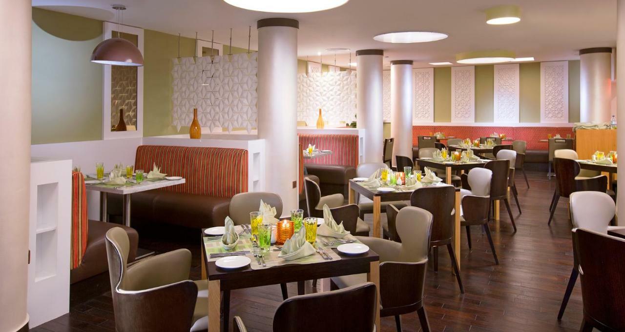 ดานัท อัล ไอน์ รีสอร์ท อัลอิน ภายนอก รูปภาพ The restaurant